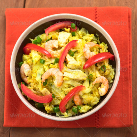 Cabbage, Chicken and Shrimp Dish